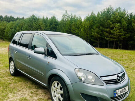 Опель Зафира 2010 в Луцке на Automoto.ua Серый Опель Зафира, объемом двигателя 1.7 л и пробегом 202 тыс. км за 6200 $, фото 1 на Automoto.ua
