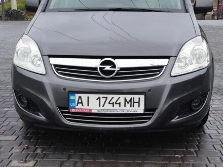 Серый Опель Зафира, объемом двигателя 1.7 л и пробегом 280 тыс. км за 6700 $, фото 1 на Automoto.ua