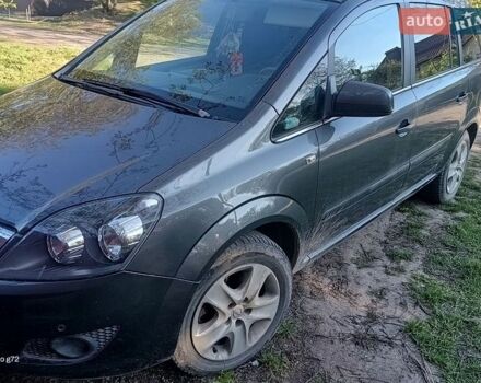 Серый Опель Зафира, объемом двигателя 1.69 л и пробегом 185 тыс. км за 6300 $, фото 1 на Automoto.ua