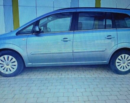 Серый Опель Зафира, объемом двигателя 1.8 л и пробегом 191 тыс. км за 9000 $, фото 1 на Automoto.ua