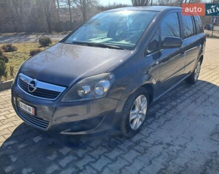Серый Опель Зафира, объемом двигателя 1.7 л и пробегом 211 тыс. км за 6900 $, фото 1 на Automoto.ua