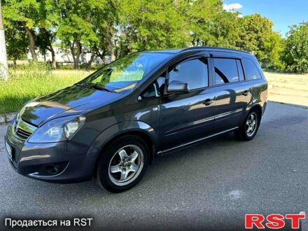 Сірий Опель Зафіра, об'ємом двигуна 1.8 л та пробігом 211 тис. км за 5900 $, фото 1 на Automoto.ua