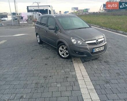 Серый Опель Зафира, объемом двигателя 1.69 л и пробегом 310 тыс. км за 6200 $, фото 1 на Automoto.ua