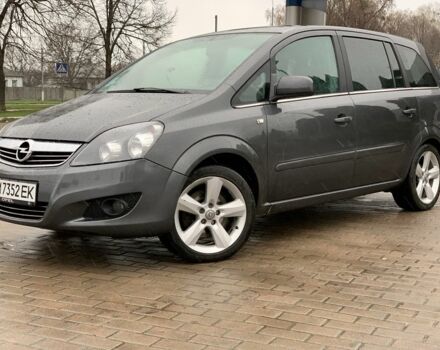 Серый Опель Зафира, объемом двигателя 1.7 л и пробегом 276 тыс. км за 7500 $, фото 1 на Automoto.ua