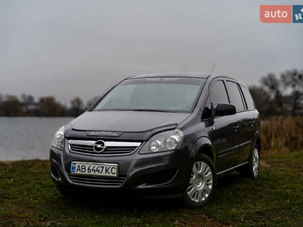 Серый Опель Зафира, объемом двигателя 1.8 л и пробегом 186 тыс. км за 7750 $, фото 1 на Automoto.ua