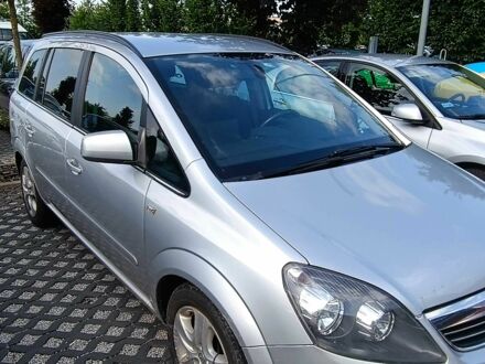 Опель Зафира 2011 в Запорожье на Automoto.ua Серый Опель Зафира, объемом двигателя 1.7 л и пробегом 270 тыс. км за 5823 $, фото 1 на Automoto.ua