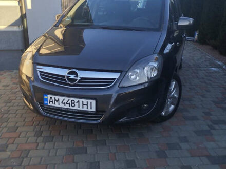 Сірий Опель Зафіра, об'ємом двигуна 1.69 л та пробігом 260 тис. км за 7450 $, фото 1 на Automoto.ua