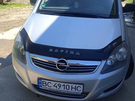 Серый Опель Зафира, объемом двигателя 1.7 л и пробегом 228 тыс. км за 6399 $, фото 1 на Automoto.ua