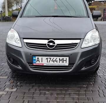 Сірий Опель Зафіра, об'ємом двигуна 1.69 л та пробігом 280 тис. км за 6700 $, фото 1 на Automoto.ua