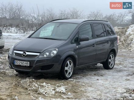 Серый Опель Зафира, объемом двигателя 1.6 л и пробегом 191 тыс. км за 7500 $, фото 1 на Automoto.ua