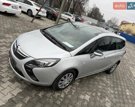 Серый Опель Зафира, объемом двигателя 1.6 л и пробегом 230 тыс. км за 7500 $, фото 1 на Automoto.ua