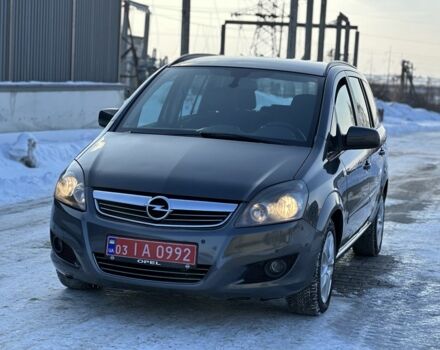 Сірий Опель Зафіра, об'ємом двигуна 1.7 л та пробігом 242 тис. км за 7200 $, фото 1 на Automoto.ua