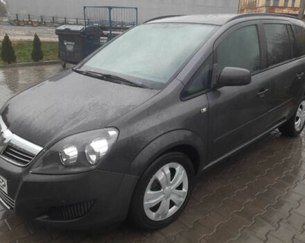 Серый Опель Зафира, объемом двигателя 1.7 л и пробегом 203 тыс. км за 8199 $, фото 1 на Automoto.ua