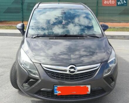 Серый Опель Зафира, объемом двигателя 1.4 л и пробегом 127 тыс. км за 8500 $, фото 1 на Automoto.ua