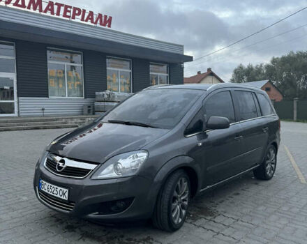 Серый Опель Зафира, объемом двигателя 1.7 л и пробегом 185 тыс. км за 8500 $, фото 1 на Automoto.ua