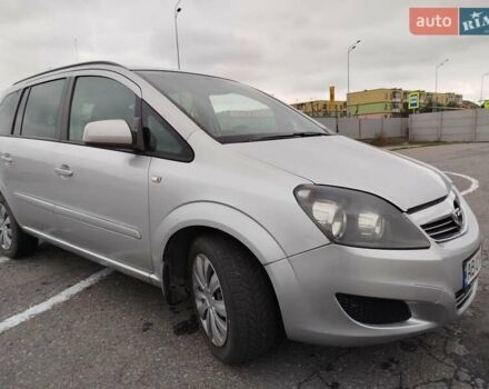Сірий Опель Зафіра, об'ємом двигуна 1.6 л та пробігом 230 тис. км за 6500 $, фото 1 на Automoto.ua