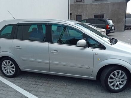 Серый Опель Зафира, объемом двигателя 1.8 л и пробегом 170 тыс. км за 7300 $, фото 1 на Automoto.ua