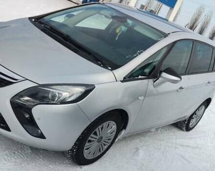 Серый Опель Зафира, объемом двигателя 1.96 л и пробегом 210 тыс. км за 8500 $, фото 1 на Automoto.ua