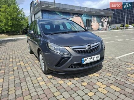 Опель Зафіра 2014 у Луцьку на Automoto.ua Сірий Опель Зафіра, об'ємом двигуна 1.96 л та пробігом 231 тис. км за 9700 $, фото 1 на Automoto.ua