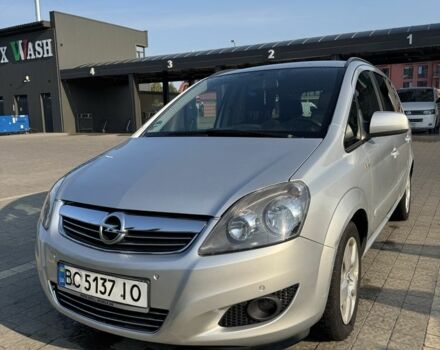 Сірий Опель Зафіра, об'ємом двигуна 1.8 л та пробігом 206 тис. км за 9200 $, фото 1 на Automoto.ua