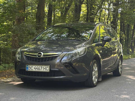 Опель Зафира 2015 в Львове на Automoto.ua Серый Опель Зафира, объемом двигателя 1.6 л и пробегом 198 тыс. км за 8900 $, фото 1 на Automoto.ua