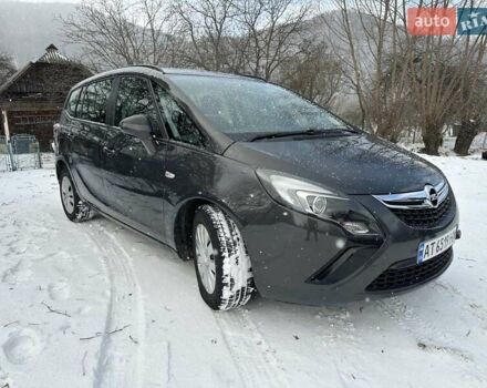 Сірий Опель Зафіра, об'ємом двигуна 2 л та пробігом 287 тис. км за 9900 $, фото 1 на Automoto.ua