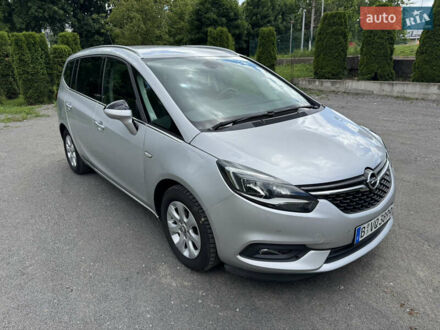Серый Опель Зафира, объемом двигателя 1.6 л и пробегом 187 тыс. км за 11499 $, фото 1 на Automoto.ua