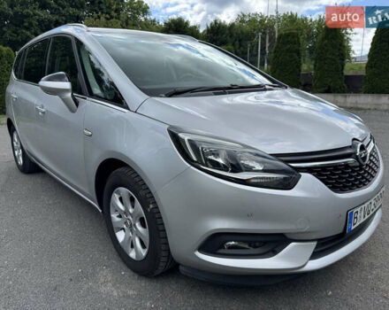Серый Опель Зафира, объемом двигателя 1.6 л и пробегом 187 тыс. км за 11700 $, фото 1 на Automoto.ua
