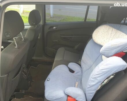 Синий Опель Зафира, объемом двигателя 0 л и пробегом 348 тыс. км за 4600 $, фото 3 на Automoto.ua