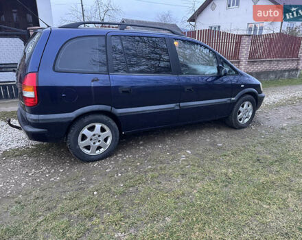 Синий Опель Зафира, объемом двигателя 1.8 л и пробегом 307 тыс. км за 2399 $, фото 3 на Automoto.ua