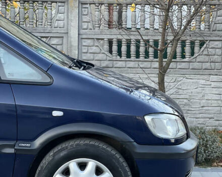 Синий Опель Зафира, объемом двигателя 1.8 л и пробегом 269 тыс. км за 2999 $, фото 8 на Automoto.ua