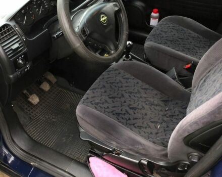 Синий Опель Зафира, объемом двигателя 0 л и пробегом 260 тыс. км за 2800 $, фото 6 на Automoto.ua