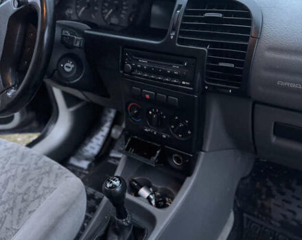 Синий Опель Зафира, объемом двигателя 1.8 л и пробегом 307 тыс. км за 2399 $, фото 14 на Automoto.ua