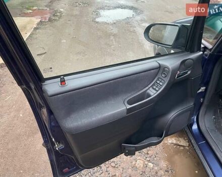 Синий Опель Зафира, объемом двигателя 1.8 л и пробегом 250 тыс. км за 3450 $, фото 18 на Automoto.ua