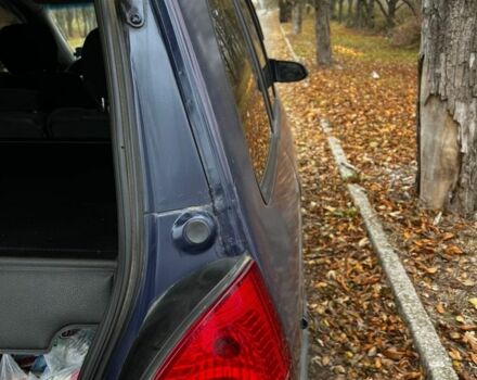 Синий Опель Зафира, объемом двигателя 1.8 л и пробегом 240 тыс. км за 3700 $, фото 4 на Automoto.ua