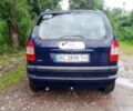 Синий Опель Зафира, объемом двигателя 2 л и пробегом 370 тыс. км за 2500 $, фото 14 на Automoto.ua