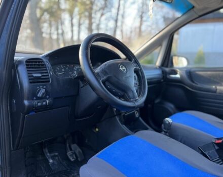 Синий Опель Зафира, объемом двигателя 2 л и пробегом 280 тыс. км за 2650 $, фото 16 на Automoto.ua