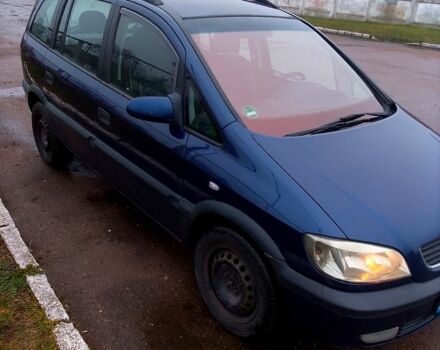 Синий Опель Зафира, объемом двигателя 1.6 л и пробегом 350 тыс. км за 2550 $, фото 3 на Automoto.ua