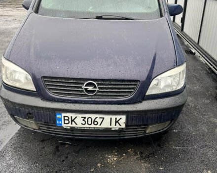 Синий Опель Зафира, объемом двигателя 2 л и пробегом 413 тыс. км за 3000 $, фото 2 на Automoto.ua