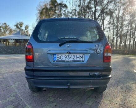 Синий Опель Зафира, объемом двигателя 2 л и пробегом 280 тыс. км за 2650 $, фото 8 на Automoto.ua