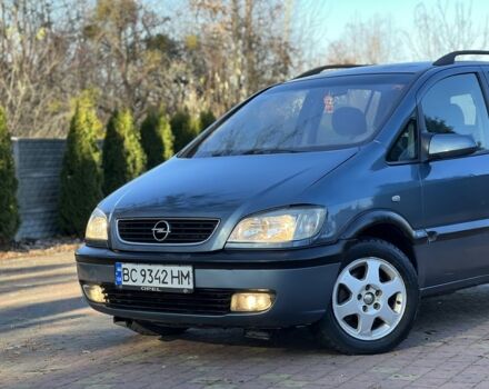 Синий Опель Зафира, объемом двигателя 2 л и пробегом 280 тыс. км за 2650 $, фото 5 на Automoto.ua