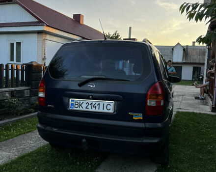 Синій Опель Зафіра, об'ємом двигуна 2 л та пробігом 400 тис. км за 3800 $, фото 3 на Automoto.ua