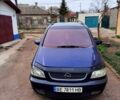 Синий Опель Зафира, объемом двигателя 2 л и пробегом 300 тыс. км за 2350 $, фото 4 на Automoto.ua