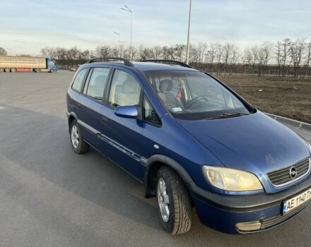 Синий Опель Зафира, объемом двигателя 2 л и пробегом 300 тыс. км за 3000 $, фото 2 на Automoto.ua
