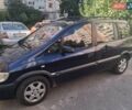 Синий Опель Зафира, объемом двигателя 2 л и пробегом 435 тыс. км за 3000 $, фото 5 на Automoto.ua