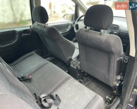 Синий Опель Зафира, объемом двигателя 1.6 л и пробегом 290 тыс. км за 2900 $, фото 18 на Automoto.ua