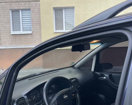 Синий Опель Зафира, объемом двигателя 1.8 л и пробегом 274 тыс. км за 4100 $, фото 6 на Automoto.ua