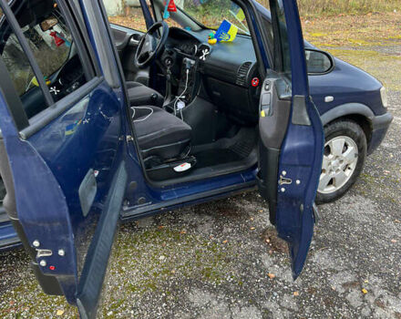 Синий Опель Зафира, объемом двигателя 2 л и пробегом 343 тыс. км за 3400 $, фото 12 на Automoto.ua