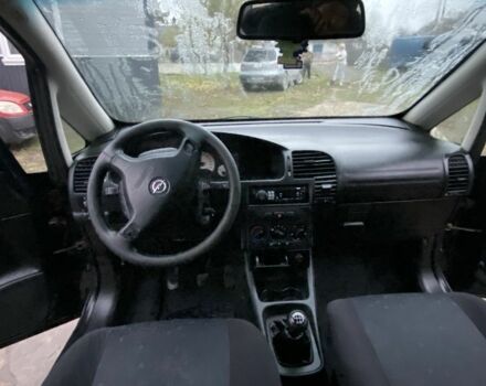 Синий Опель Зафира, объемом двигателя 1.8 л и пробегом 350 тыс. км за 3450 $, фото 5 на Automoto.ua