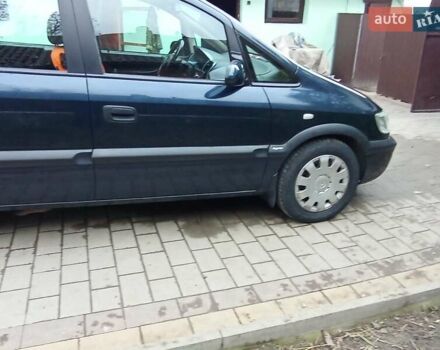 Синий Опель Зафира, объемом двигателя 1.6 л и пробегом 270 тыс. км за 4000 $, фото 3 на Automoto.ua